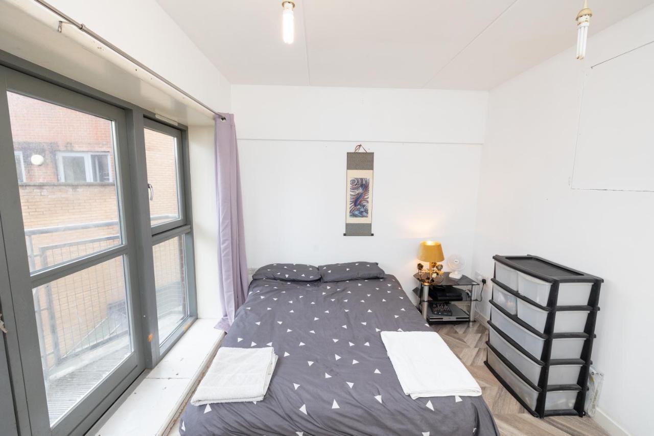 קרוידון Jah Lodge מראה חיצוני תמונה